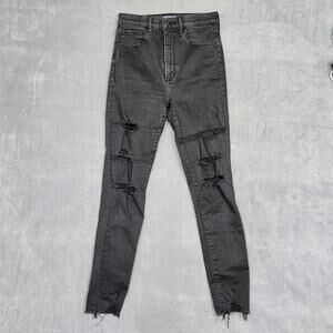 Abercrombie & Fitch Ultra High Rise Super Skinny Ankle 4 Long Black Distressed